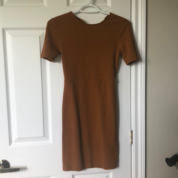 Forever 21 ocre lace dress - Picture 3 of 4